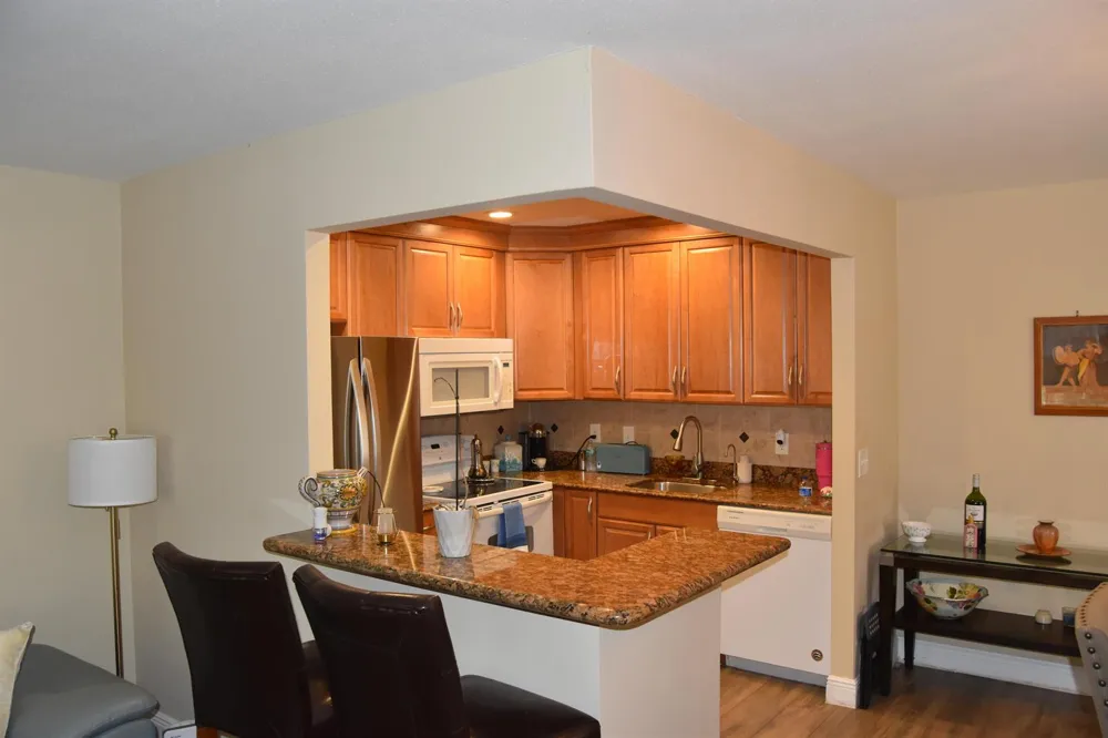 75 WATERFORD D Delray Beach, FL 33446
