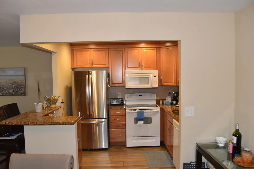 75 WATERFORD D Delray Beach, FL 33446