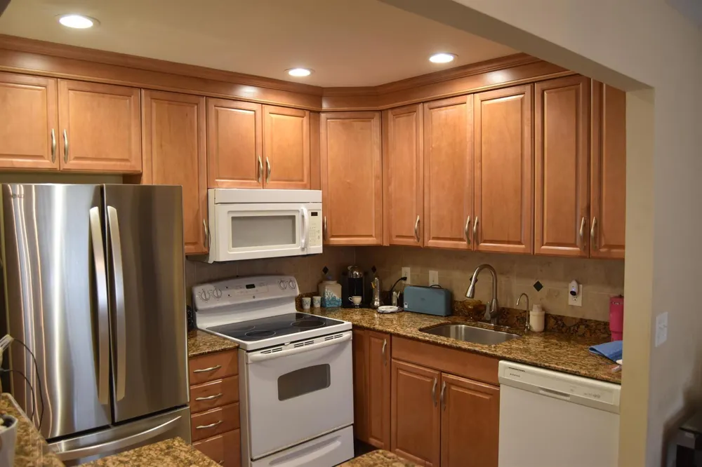 75 WATERFORD D Delray Beach, FL 33446