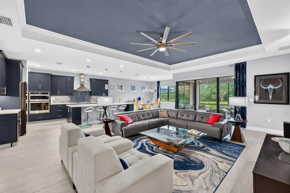 4529 Pinehurst Trail W Oakland Park, FL 33309