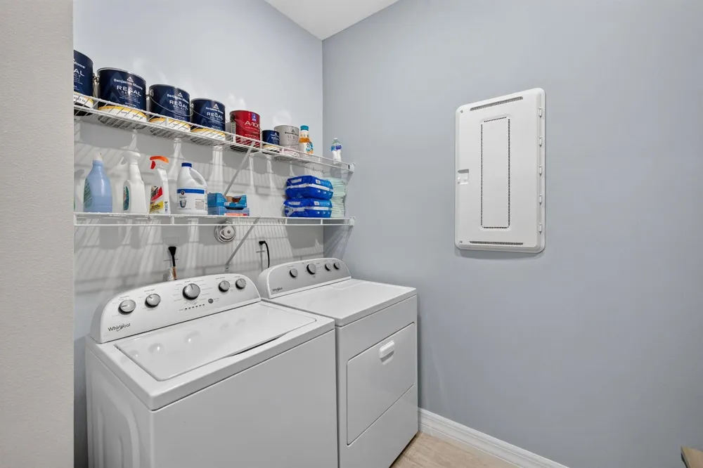 4529 Pinehurst Trail W Oakland Park, FL 33309