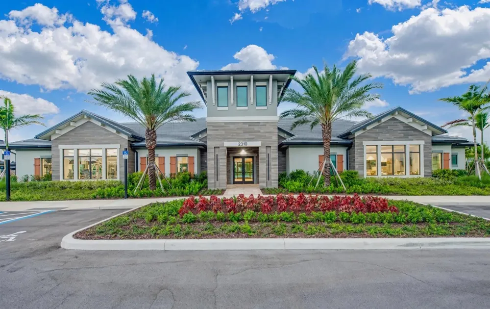 4529 Pinehurst Trail W Oakland Park, FL 33309