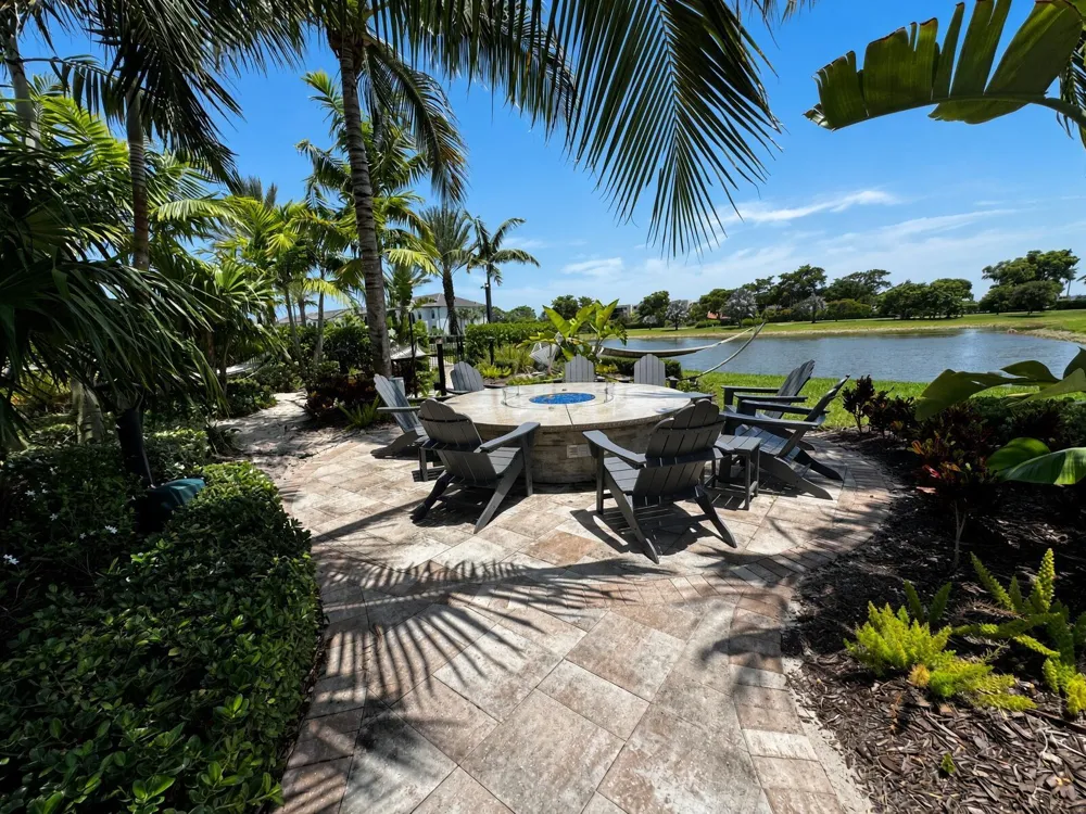 4529 Pinehurst Trail W Oakland Park, FL 33309
