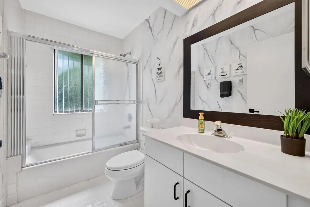 2320 Riviera Drive Delray Beach, FL 33445