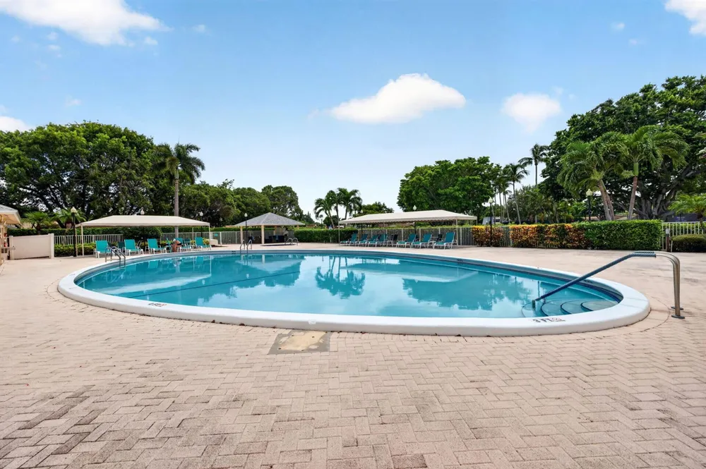 2320 Riviera Drive Delray Beach, FL 33445