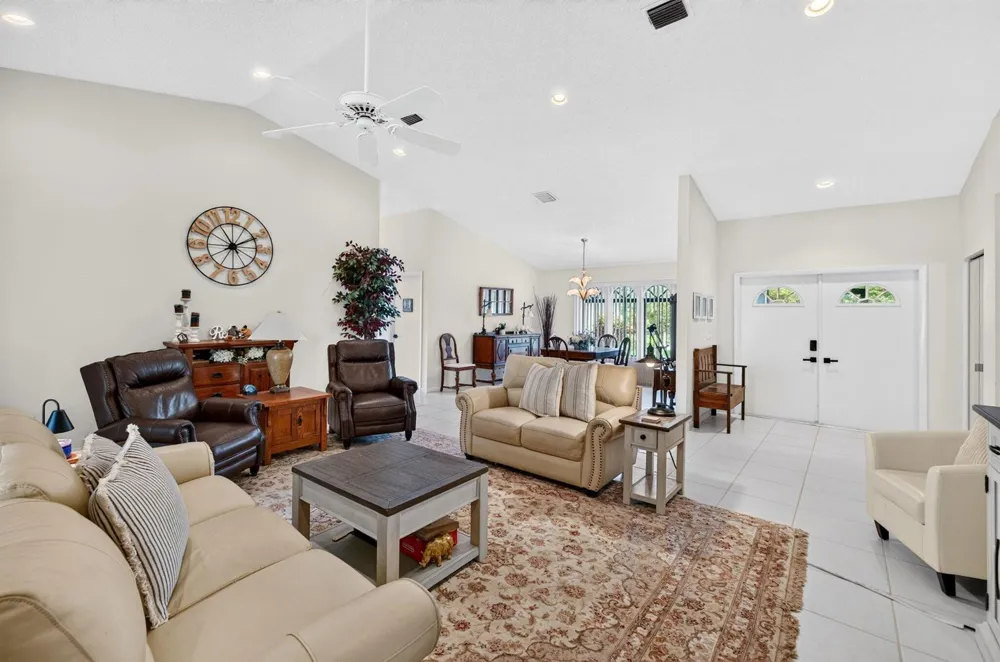 2320 Riviera Drive Delray Beach, FL 33445