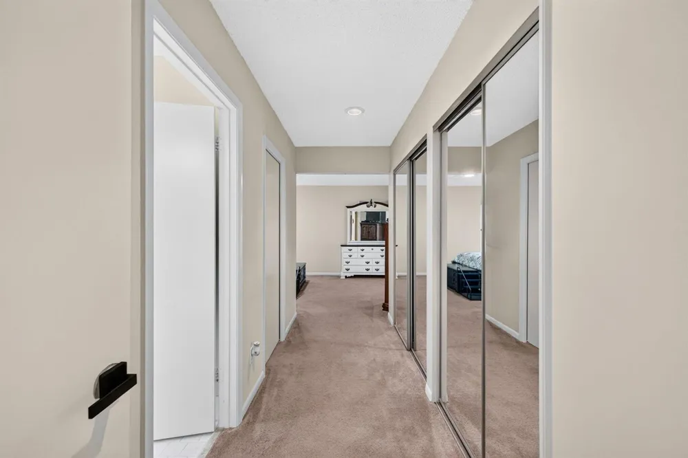 2320 Riviera Drive Delray Beach, FL 33445