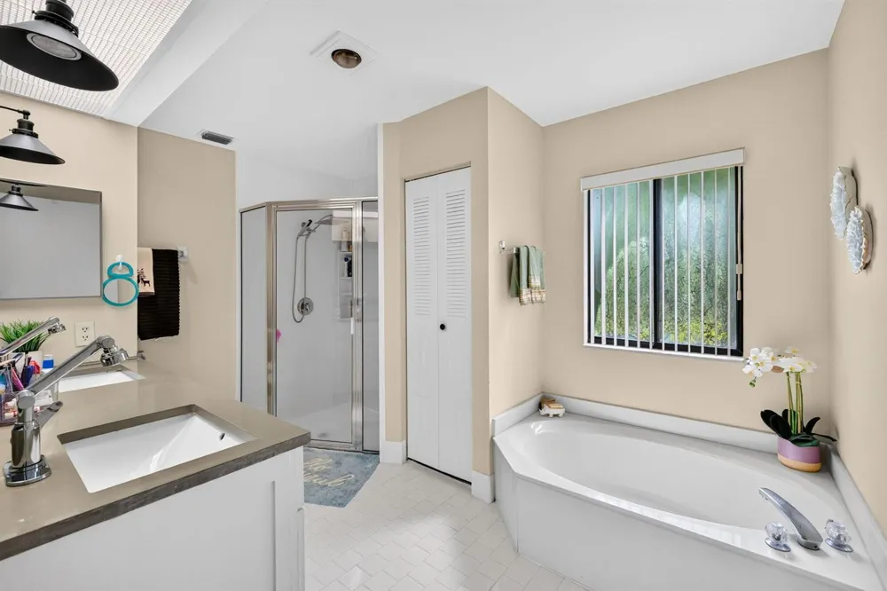 2320 Riviera Drive Delray Beach, FL 33445