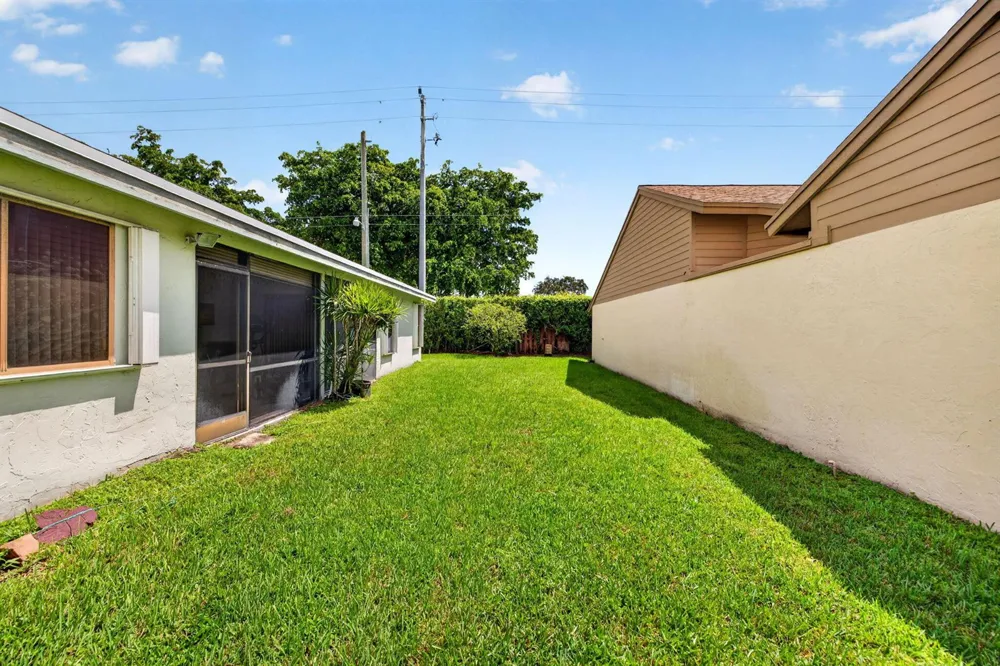 2320 Riviera Drive Delray Beach, FL 33445