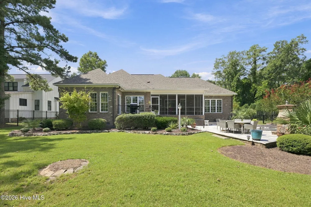 2110 Hidden Harbor Drive New Bern, NC 28562