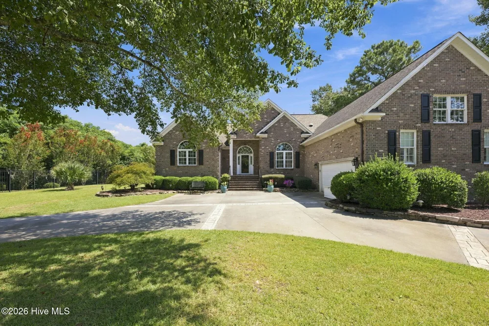 2110 Hidden Harbor Drive New Bern, NC 28562