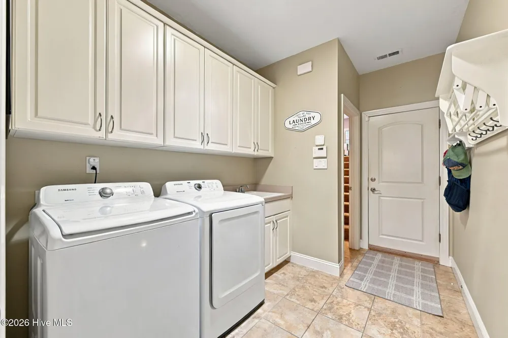 2110 Hidden Harbor Drive New Bern, NC 28562