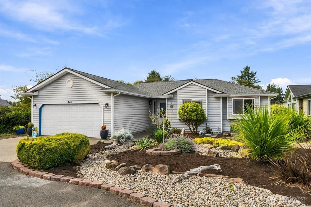 365 Canal Drive NE Ocean Shores, WA 98569