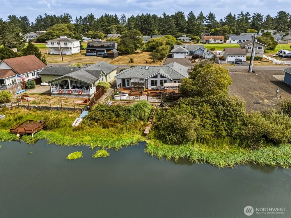 365 Canal Drive NE Ocean Shores, WA 98569