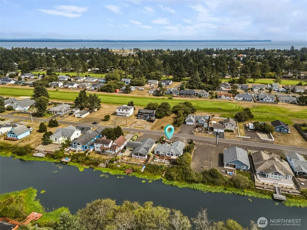 365 Canal Drive NE Ocean Shores, WA 98569