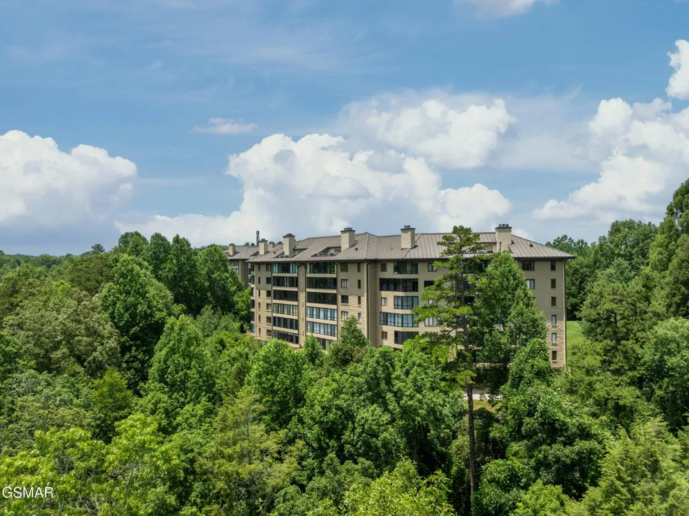 1704 Hidden Hills Road #108 Gatlinburg, TN 37738
