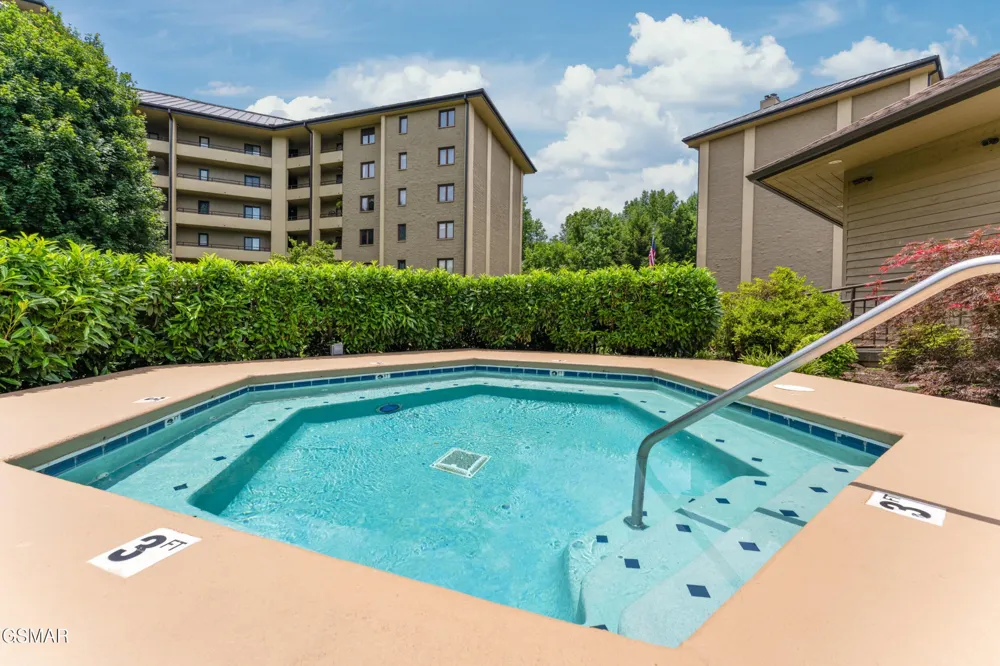 1704 Hidden Hills Road #108 Gatlinburg, TN 37738