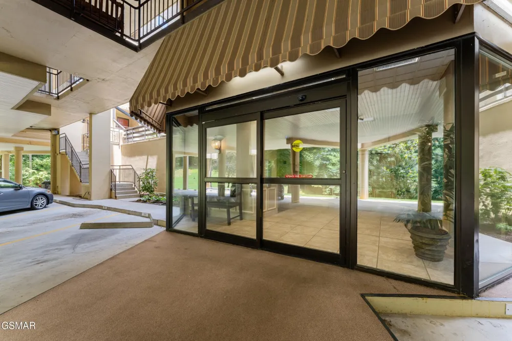 1704 Hidden Hills Road #108 Gatlinburg, TN 37738