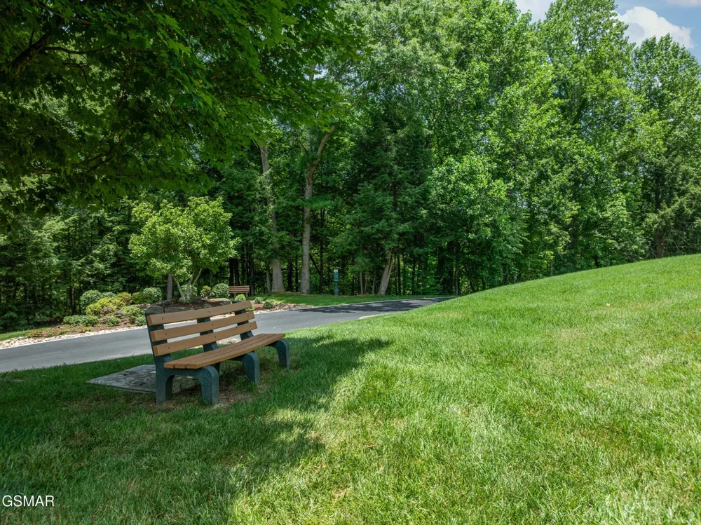 1704 Hidden Hills Road #108 Gatlinburg, TN 37738