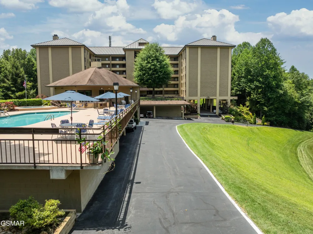 1704 Hidden Hills Road #108 Gatlinburg, TN 37738