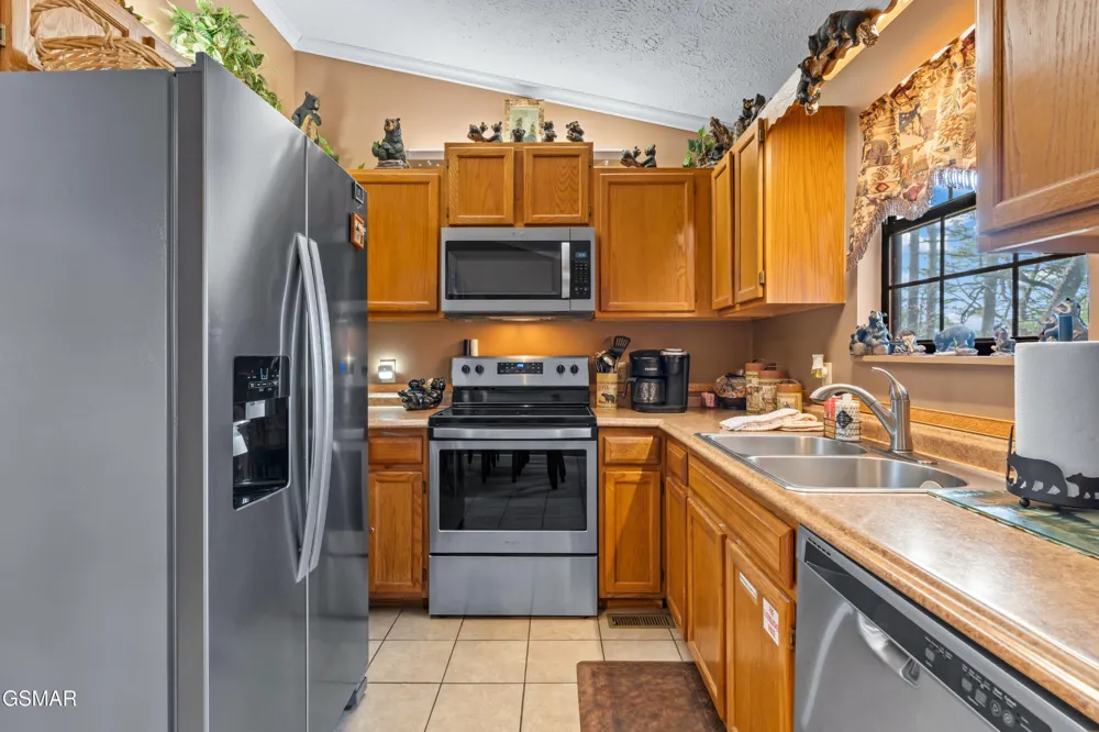3226 Priscilla Heights Lane Sevierville, TN 37862