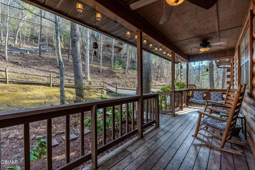 3226 Priscilla Heights Lane Sevierville, TN 37862