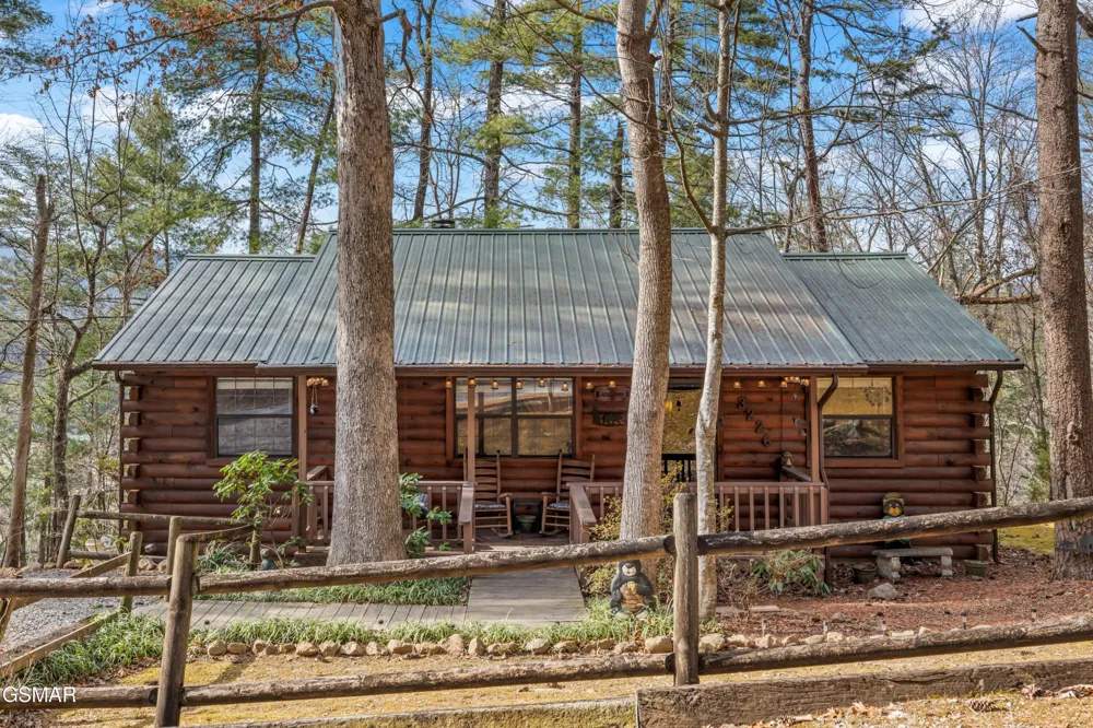 3226 Priscilla Heights Lane Sevierville, TN 37862
