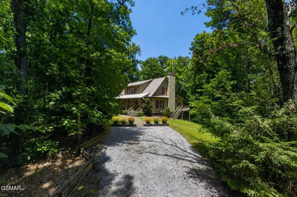 2344 Thunder Mountain Road Sevierville, TN 37862