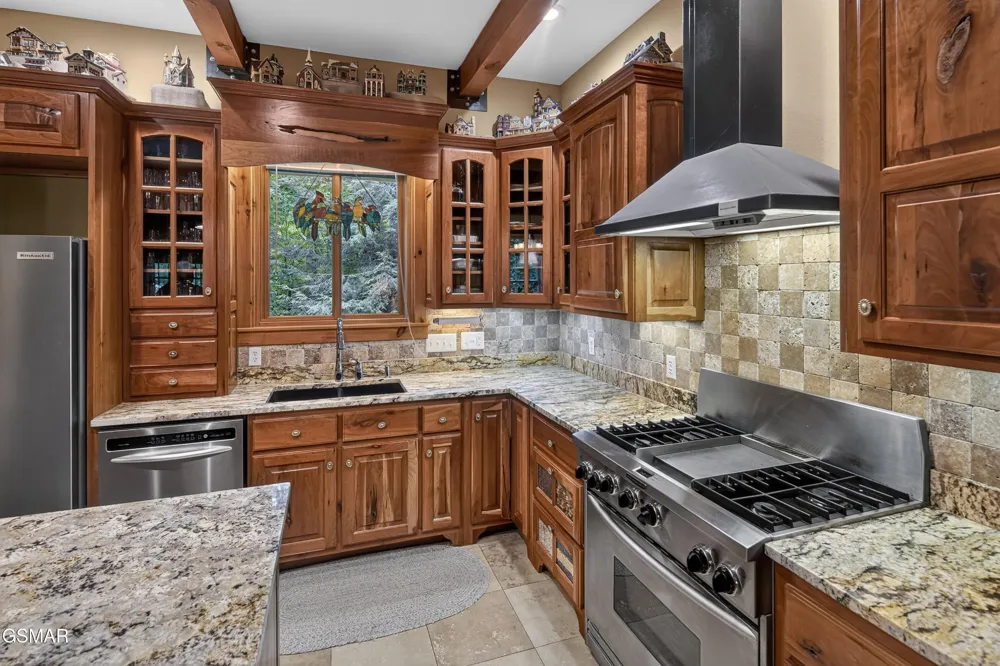 2344 Thunder Mountain Road Sevierville, TN 37862