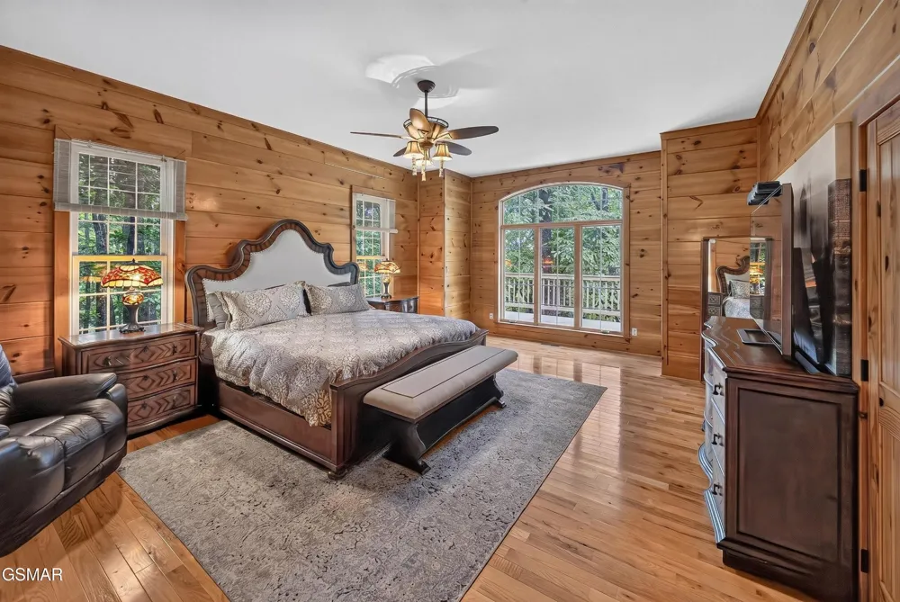 2344 Thunder Mountain Road Sevierville, TN 37862