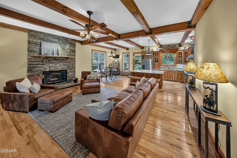 2344 Thunder Mountain Road Sevierville, TN 37862