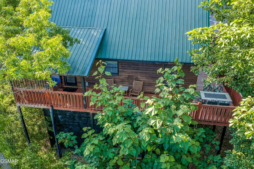2050 Abbey Lane Way Sevierville, TN 37862