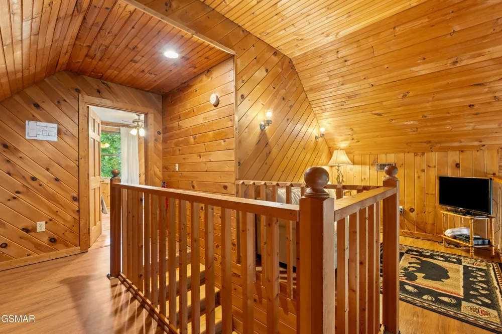 2050 Abbey Lane Way Sevierville, TN 37862