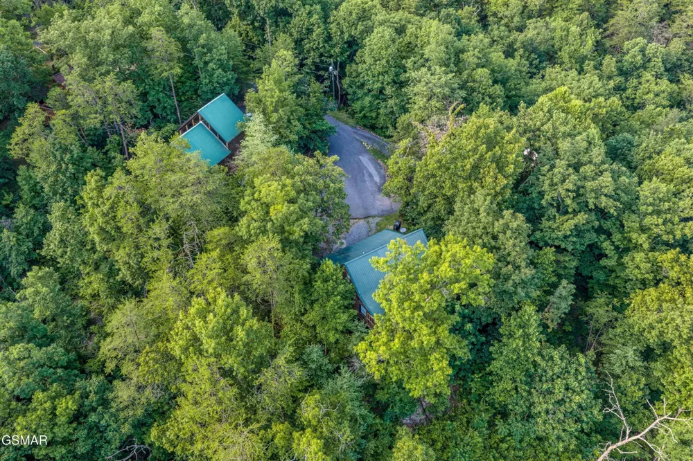 2050 Abbey Lane Way Sevierville, TN 37862