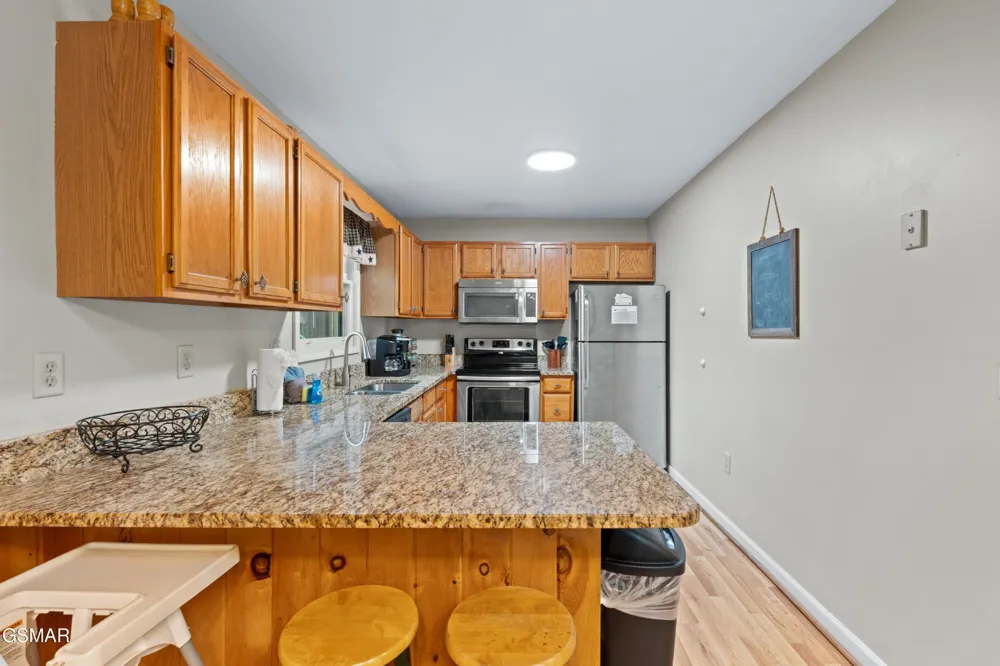 2050 Abbey Lane Way Sevierville, TN 37862