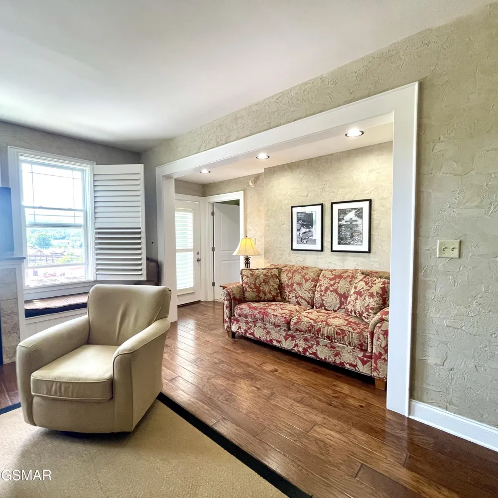 3415 Teaster Lane #401 Pigeon Forge, TN 37863