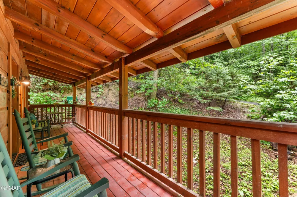 1823 Laurel Valley Way Sevierville, TN 37862