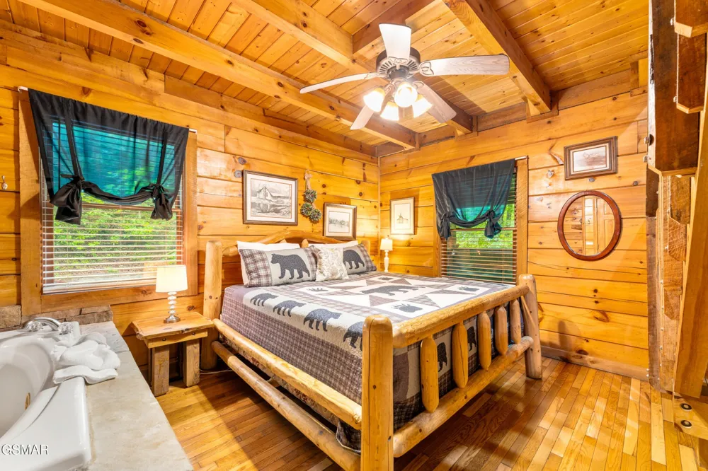 1823 Laurel Valley Way Sevierville, TN 37862