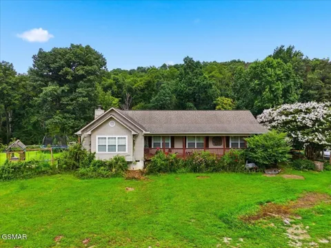 1055 Swannsylvania Road