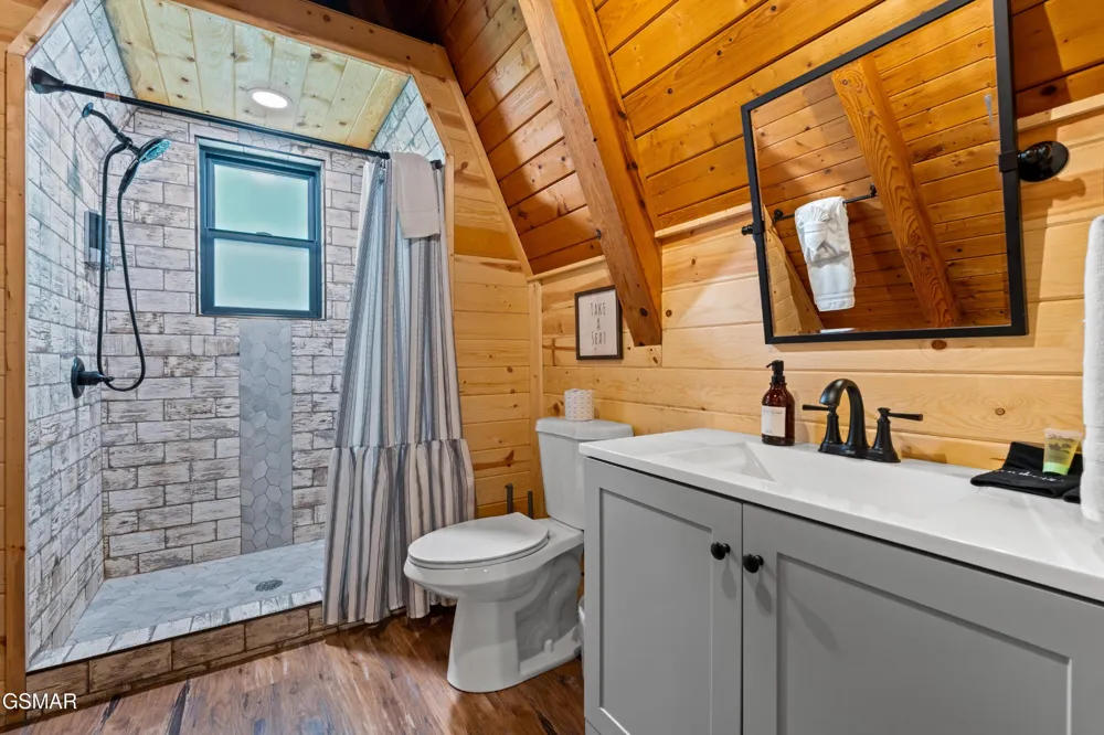 1146 Pine Mountain Road Sevierville, TN 37862