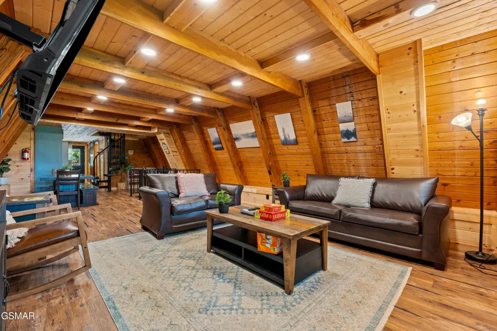1146 Pine Mountain Road Sevierville, TN 37862
