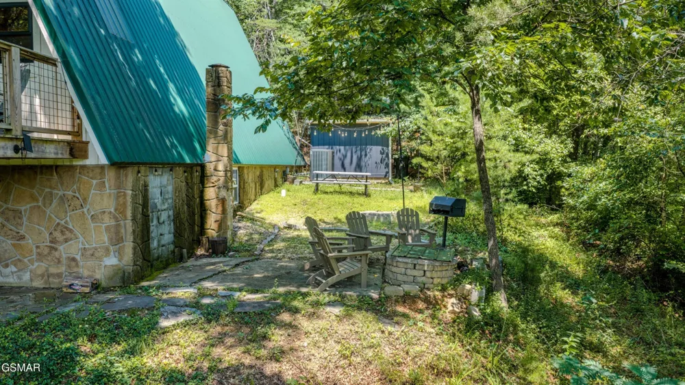 1146 Pine Mountain Road Sevierville, TN 37862
