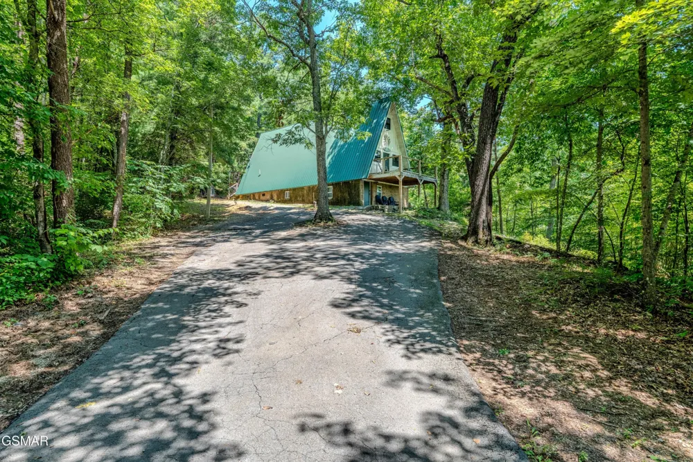 1146 Pine Mountain Road Sevierville, TN 37862