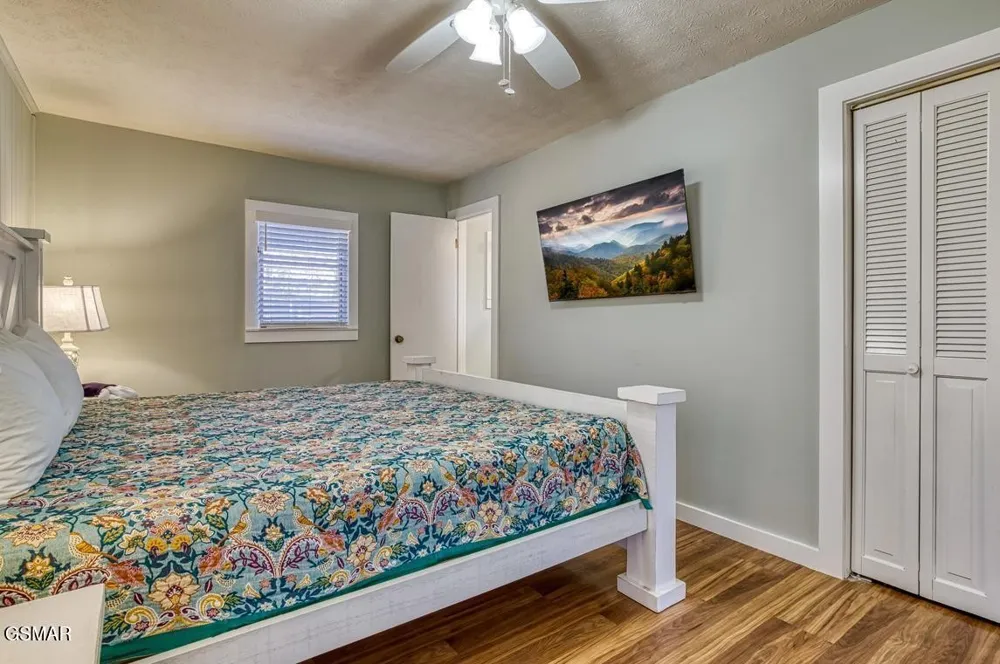 1421 Highway 139 Dandridge, TN 37725