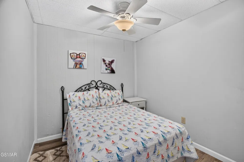 1537 Kinder Lane Dandridge, TN 37725