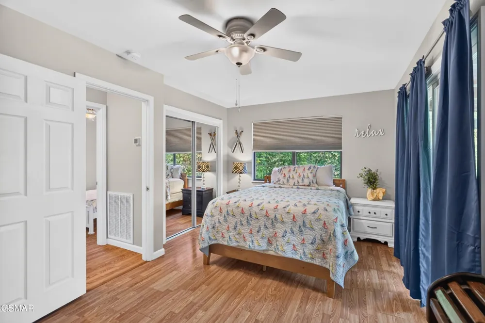 1537 Kinder Lane Dandridge, TN 37725