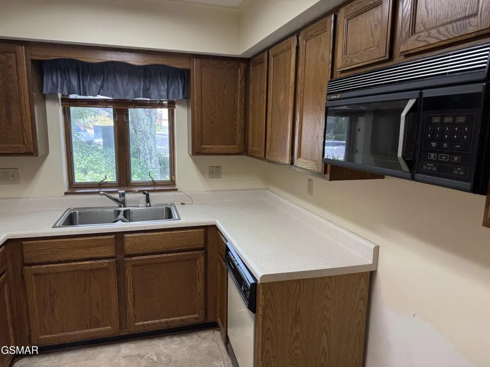 1050 Ski View Drive #108 Gatlinburg, TN 37738