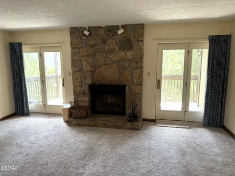 1050 Ski View Drive #108