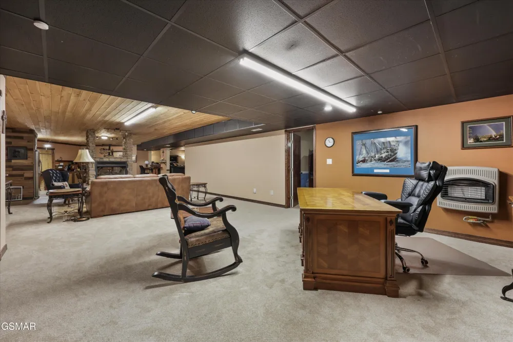 860 Black Fox Harbor Road Washburn, TN 37888