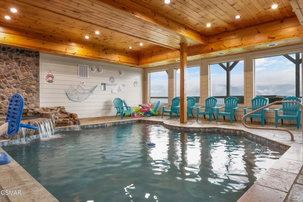 912 Piney Butt Way Gatlinburg, TN 37738
